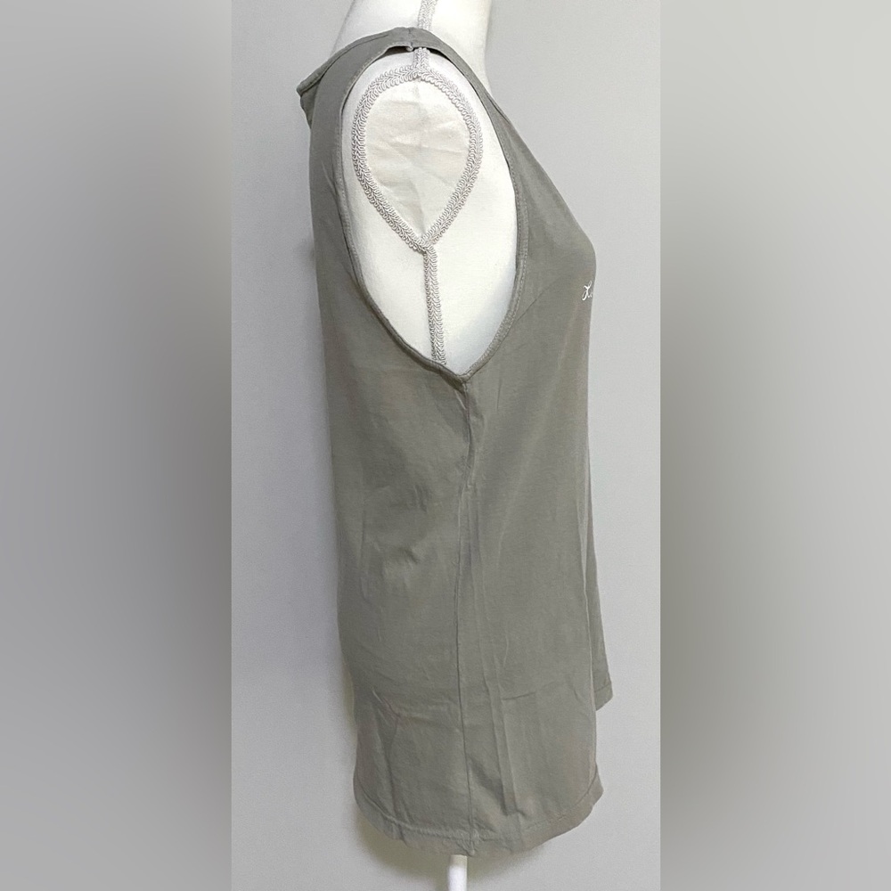 Comfort Colors Women S Love Thy Neighbor Cotton Green Tank Top Boho Activewear - Picture 4 of 10